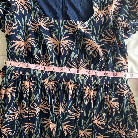 Madewell Ruffle Sleeve Oasis Floral Midi Dress - Picture 9 of 9